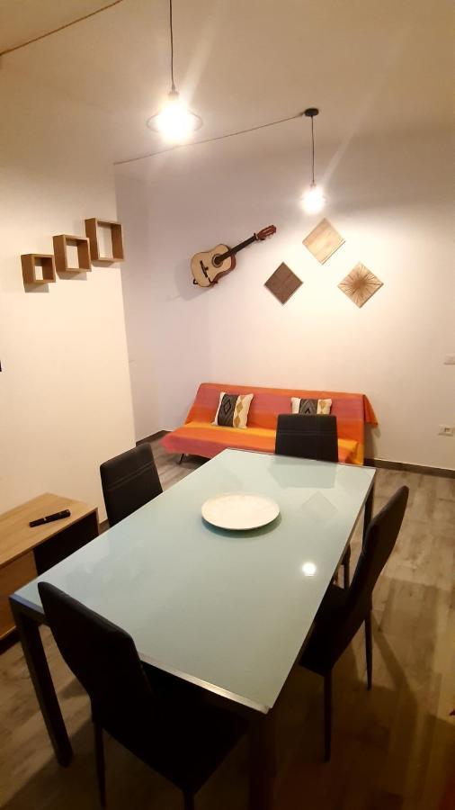 Domo In Terranoa, Old Town Appartement Olbia Buitenkant foto