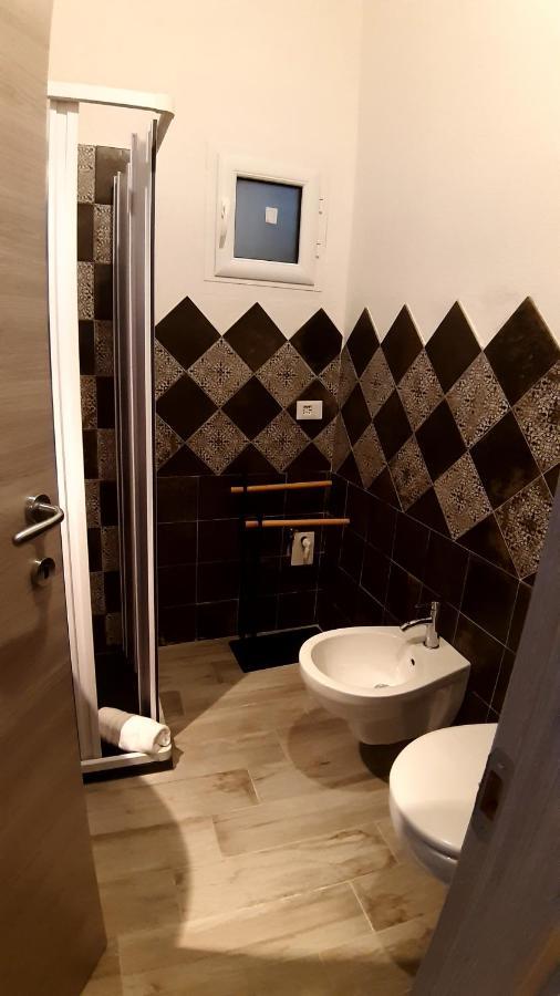 Domo In Terranoa, Old Town Appartement Olbia Buitenkant foto