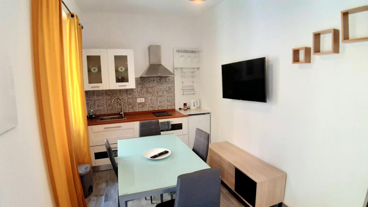Domo In Terranoa, Old Town Appartement Olbia Buitenkant foto